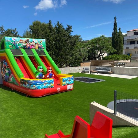 Apartments Kristina, Place For The Family Stara Novalja Exterior photo