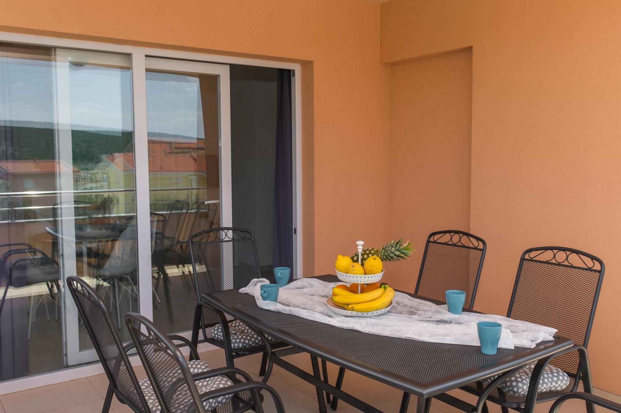 Apartments Kristina, Place For The Family Stara Novalja Exterior photo