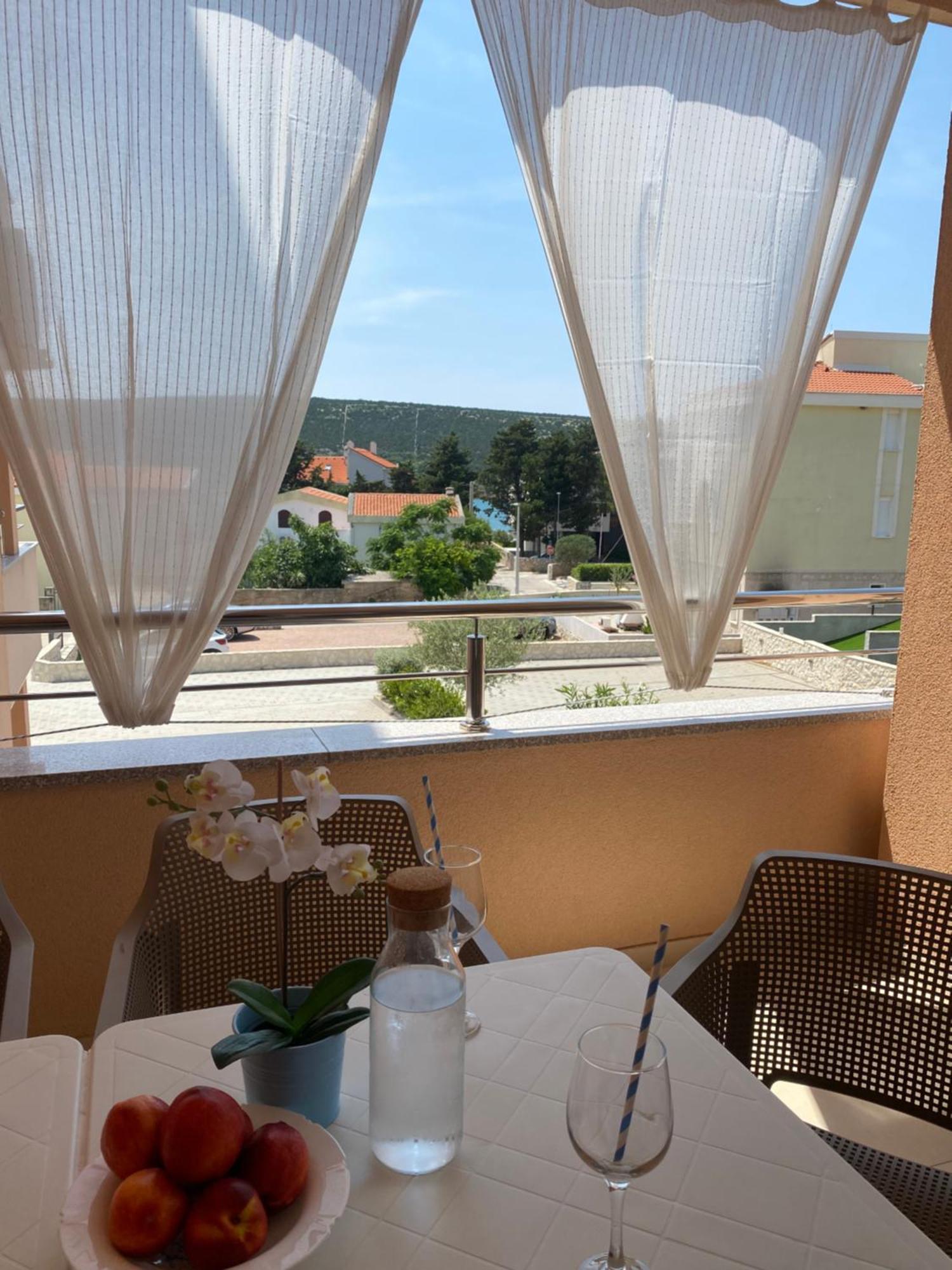 Apartments Kristina, Place For The Family Stara Novalja Exterior photo
